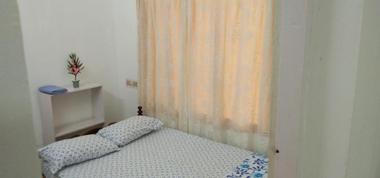 Jestine Homestay Kochi Eksteriør bilde